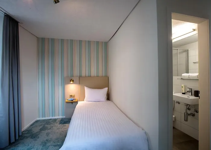 Krone By B-smart Hotel 3*